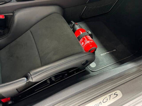 2022 Porsche 718 Cayman GTS 4.0