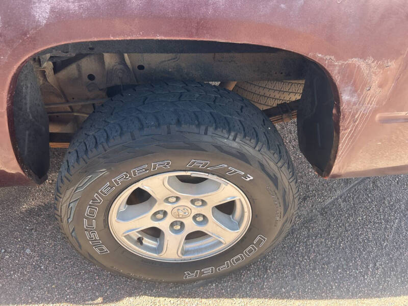 2005 Dodge Dakota SLT
