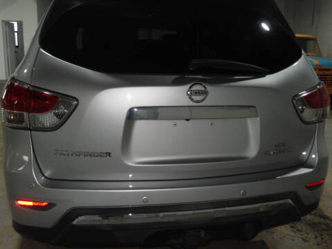 2014 Nissan Pathfinder Platinum