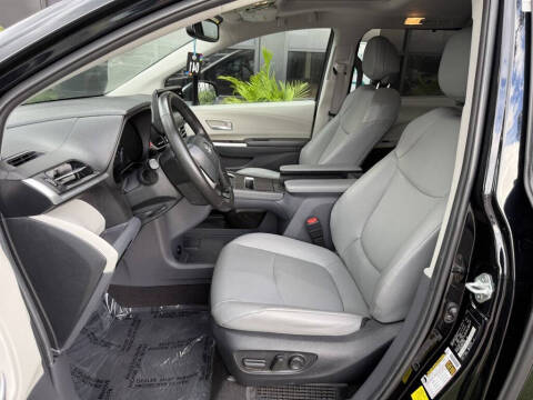 2023 Toyota Sienna