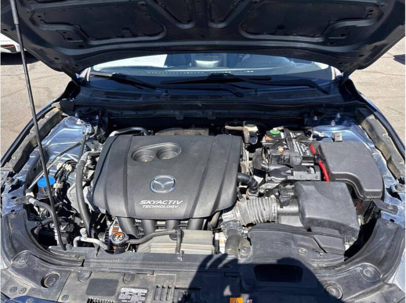 2017 Mazda MAZDA3 Touring