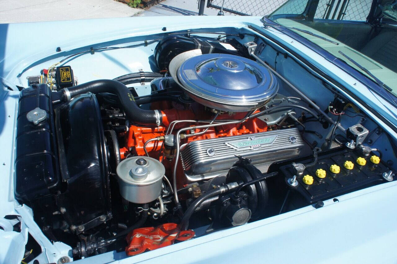 1957 Ford Thunderbird 2