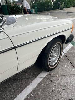 1982 Mercedes-Benz 300-Class