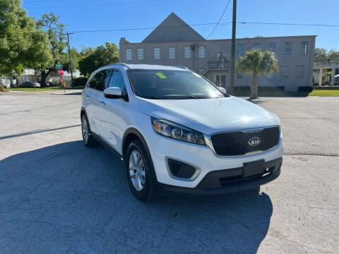 2018 Kia Sorento for sale at Tampa Trucks in Tampa FL