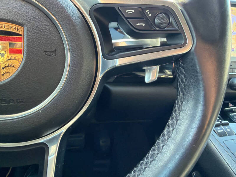 2018 Porsche Cayenne Platinum Edition