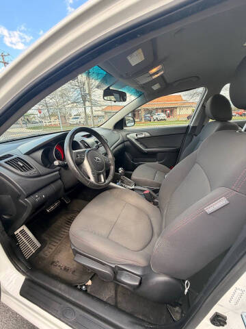 2011 Kia Forte SX