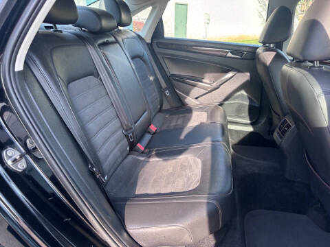 2014 Volkswagen Passat 2.0L TDI SEL Premium