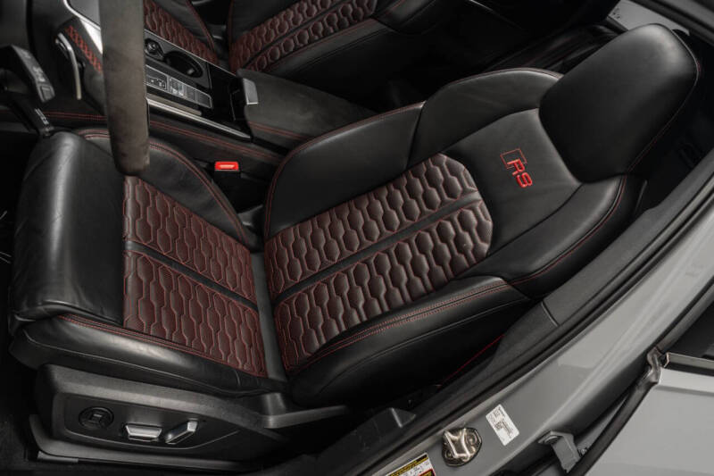 2024 Audi RS 6 Avant 4.0T quattro Avant performance