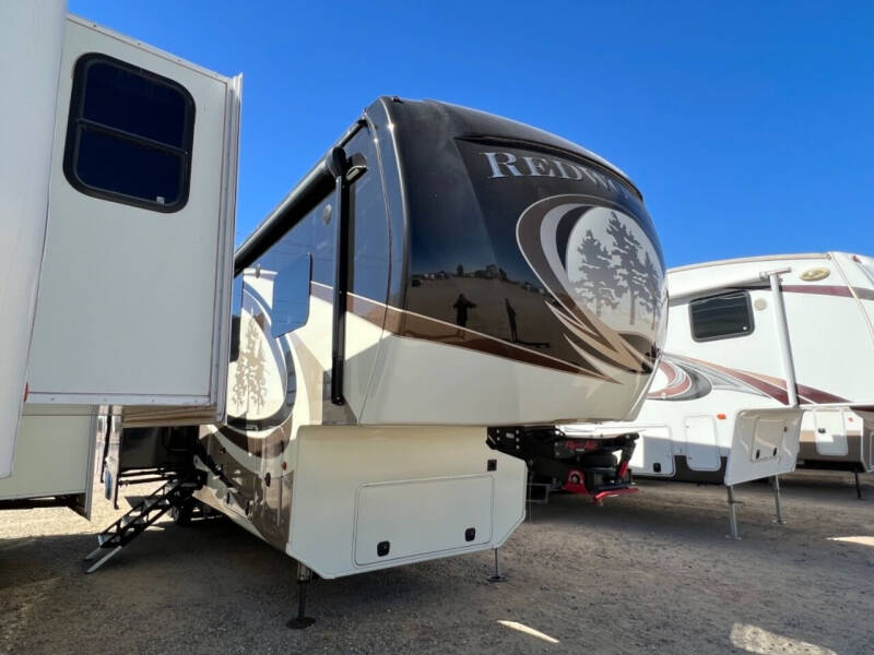 2018 Thor Motor Coach Redwood