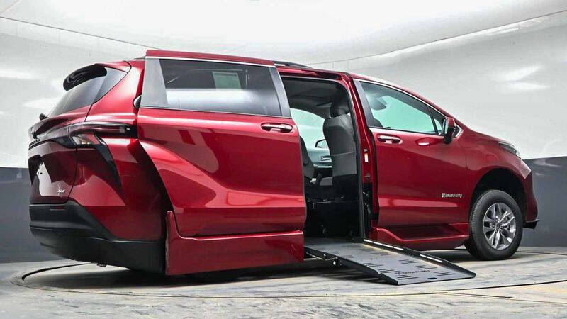 2025 Toyota Sienna
