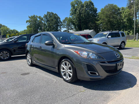 2011 Mazda MAZDA3 for sale at Noble Auto in Hickory NC