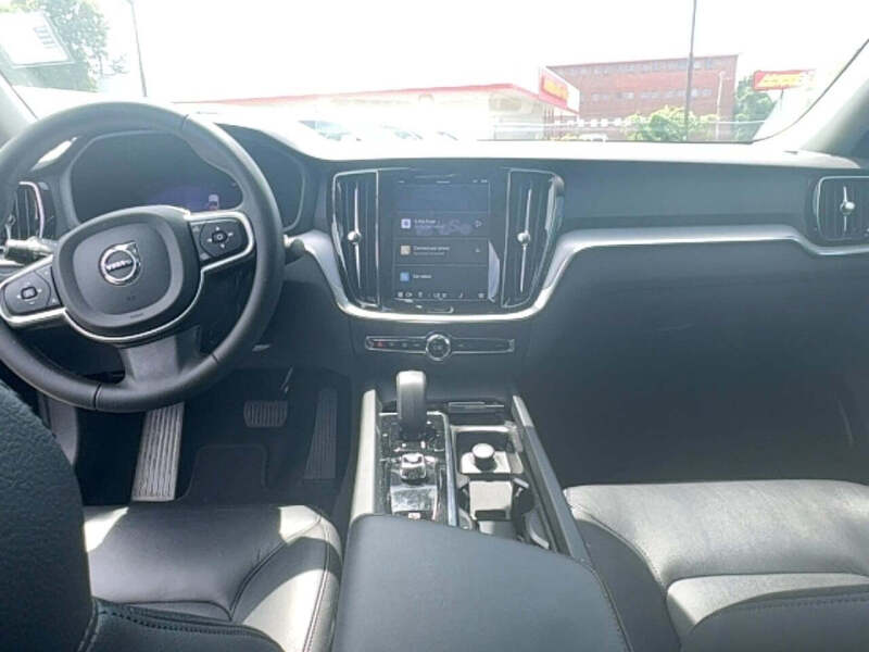 2025 Volvo S60 B5 Core