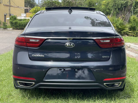2017 Kia Cadenza Premium
