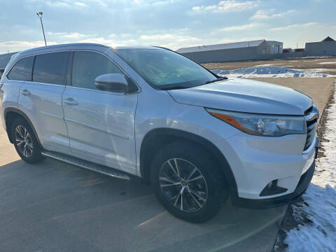 2016 Toyota Highlander XLE