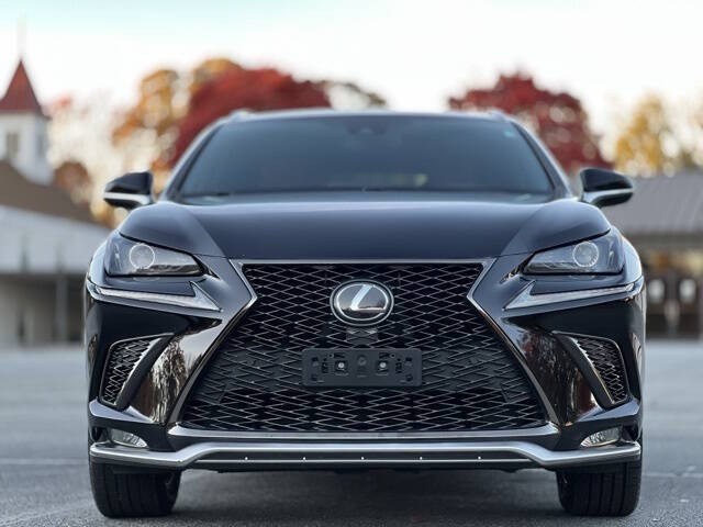 LexusNX 3002