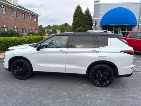 2023 Mitsubishi Outlander