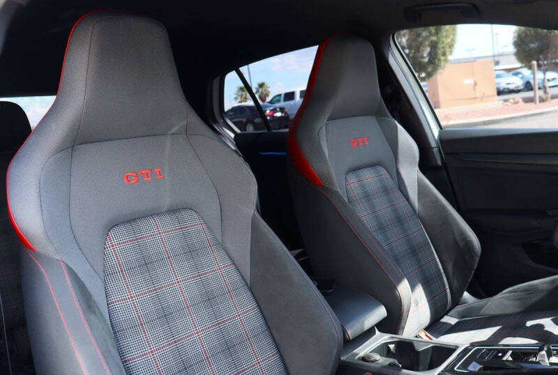 2023 Volkswagen Golf GTI S