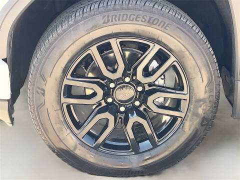 2024 GMC Sierra 1500 Elevation Standard