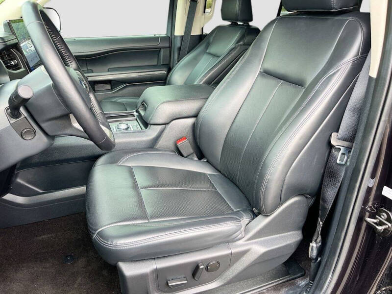 2023 Ford Expedition XLT