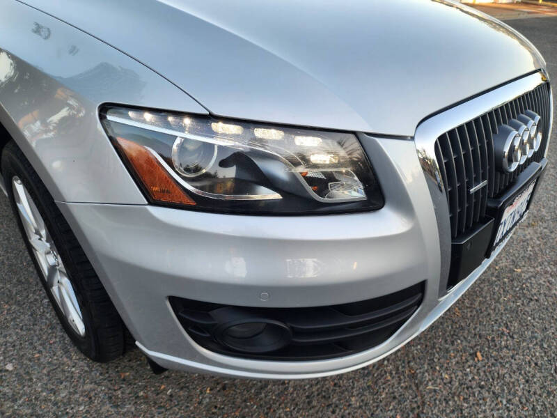 2012 Audi Q5 2.0T quattro Premium Plus