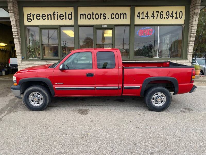 2000 Chevrolet Silverado 2500 for sale at GREENFIELD MOTORS in Milwaukee WI