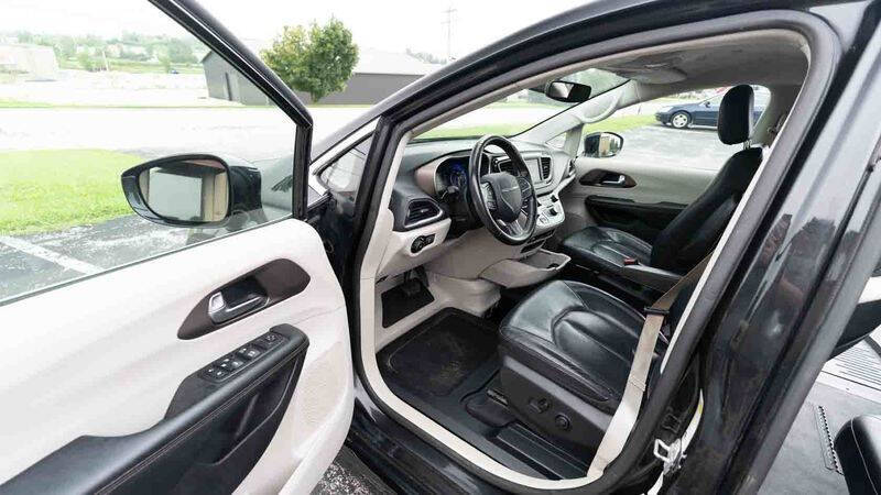 2019 Chrysler Pacifica Touring L