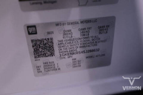 2025 GMC Acadia Elevation