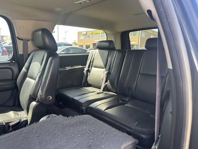 2011 Chevrolet Suburban LTZ
