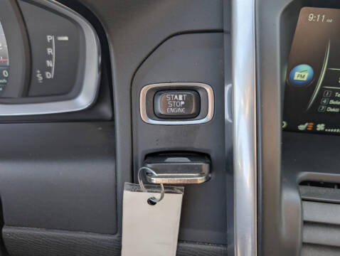 2016 Volvo XC60 T5 Premier