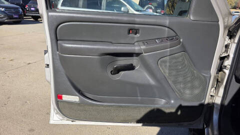 2004 Chevrolet Silverado 1500 LS