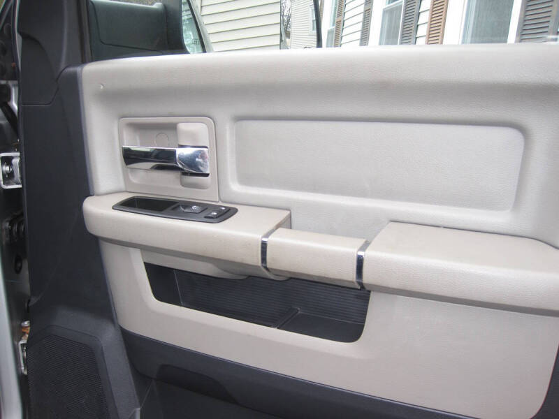 2012 RAM 2500 SLT
