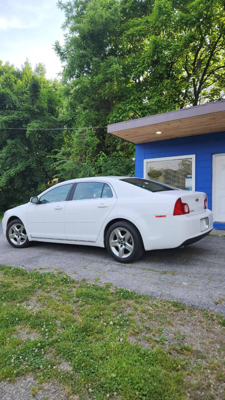 2009 Chevrolet Malibu for sale at Taylor Preowned Autos in Highland, NY