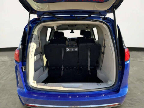 2019 Chrysler Pacifica Touring Plus