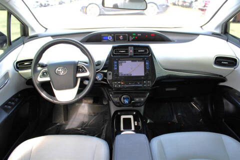 2017 Toyota Prius Three Touring