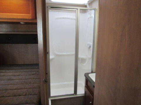 2017 Ford E-Series E-450 SD