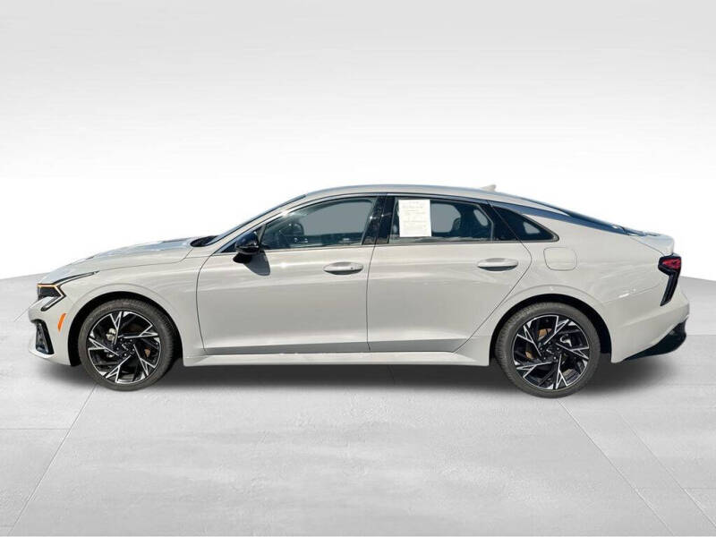 2025 Kia K5