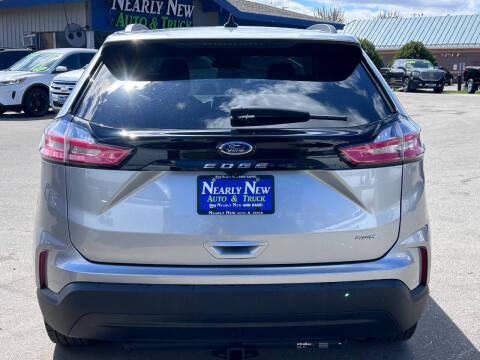 2022 Ford Edge SE