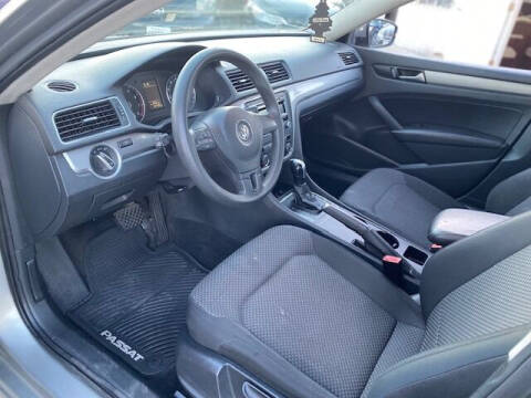 2013 Volkswagen Passat S PZEV