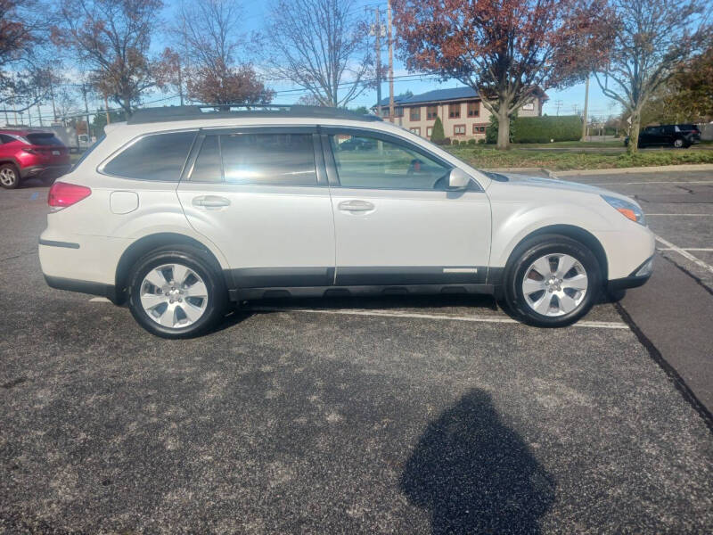 2011 Subaru Outback 2.5i Limited
