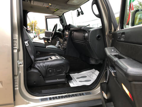 2005 HUMMER H2 Lux Series