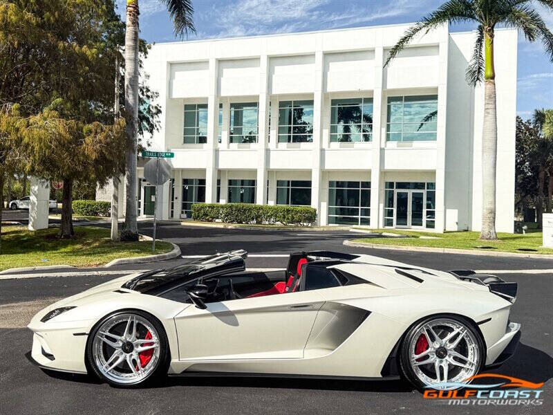 2018 Lamborghini Aventador LP 740-4 S