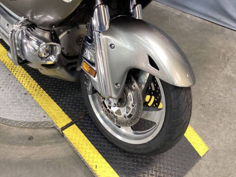 2008 Honda Gold Wing® Airbag