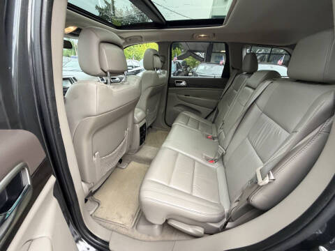 2011 Jeep Grand Cherokee Laredo