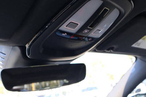 2024 Volvo XC60 Recharge T8 Ultimate Dark Theme