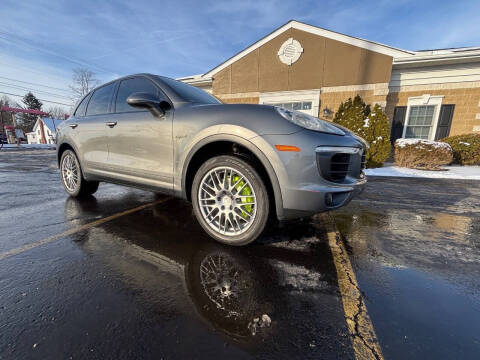 2016 Porsche Cayenne S E-Hybrid