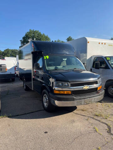 2019 Chevrolet Express for sale at Auto Towne in Abington MA