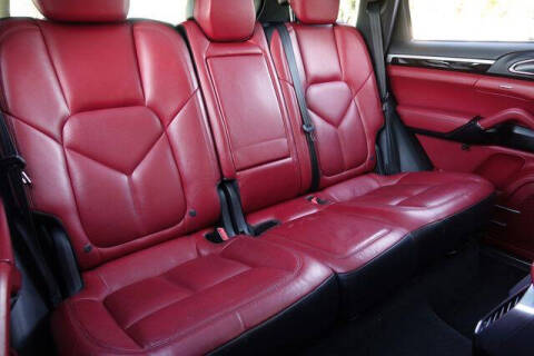 2016 Porsche Cayenne S