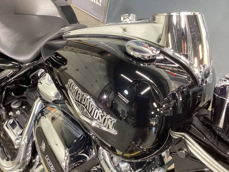 2021 Harley-Davidson Road King
