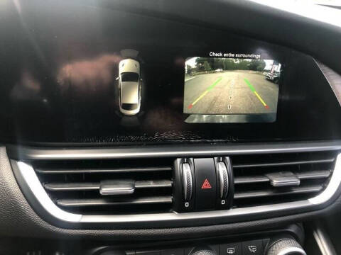 2017 Alfa Romeo Giulia Ti