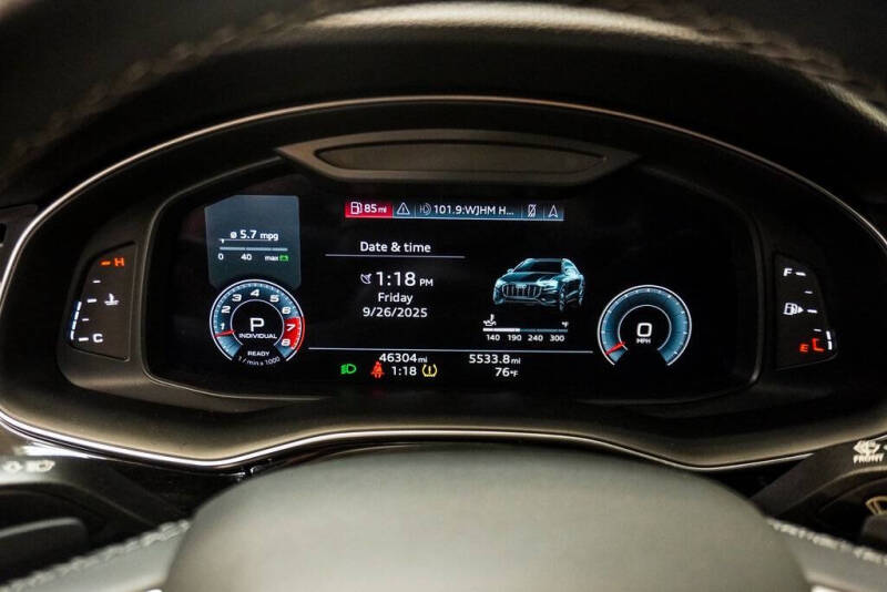 2021 Audi Q8 quattro Premium Plus 55 TFSI